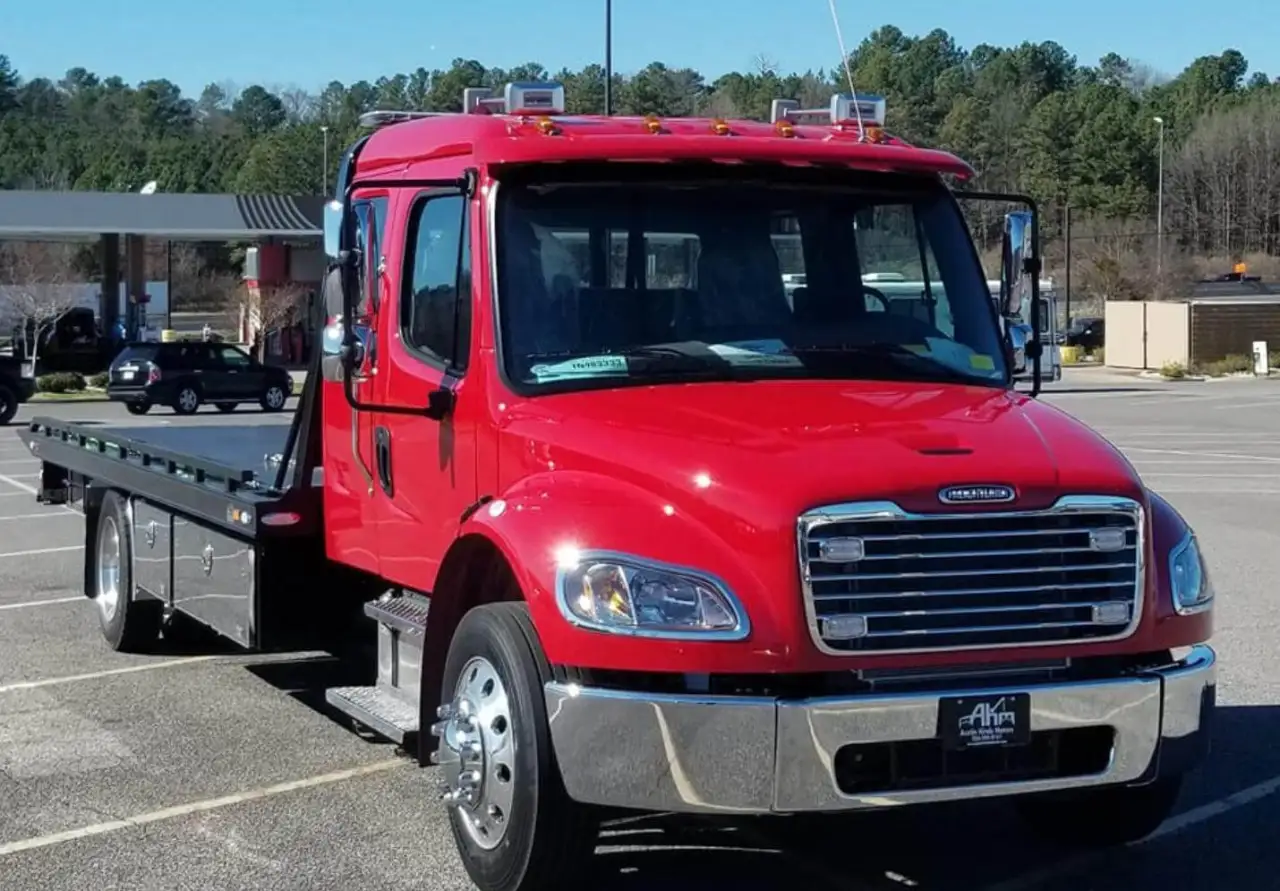 Red South Calera Towing rollback