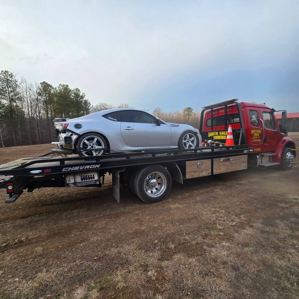 Silver Sports Car Hauled to Pell City – photo 2