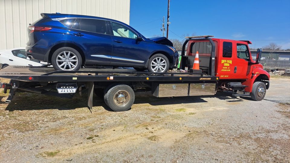 Acura SUV Towed After a Front-End Collision